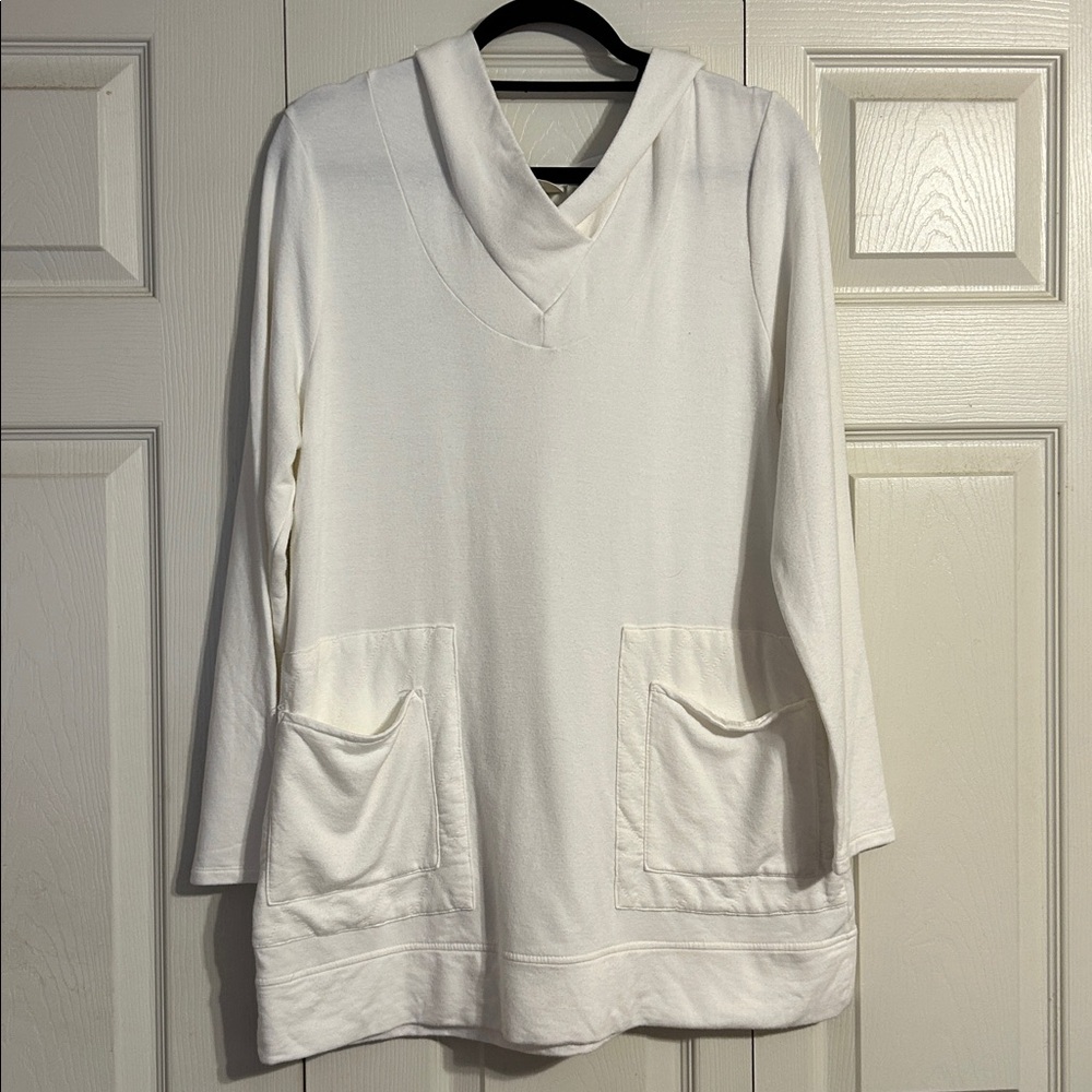 ZENERGY By CHICO'S Size 1 Medium White Hooded Sweatshirt Tunic Oversized  Cozy